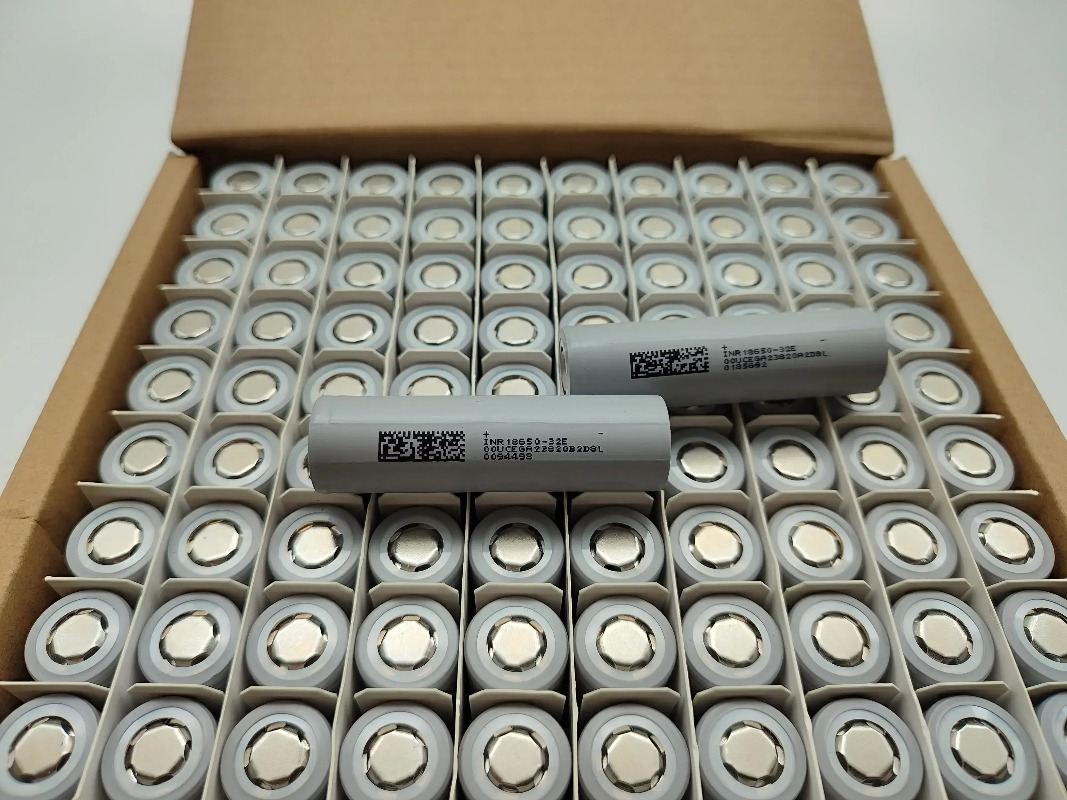 18650-32E 3.7V 3200mAh Recharg - Vape Battery 18650 reseña y precio